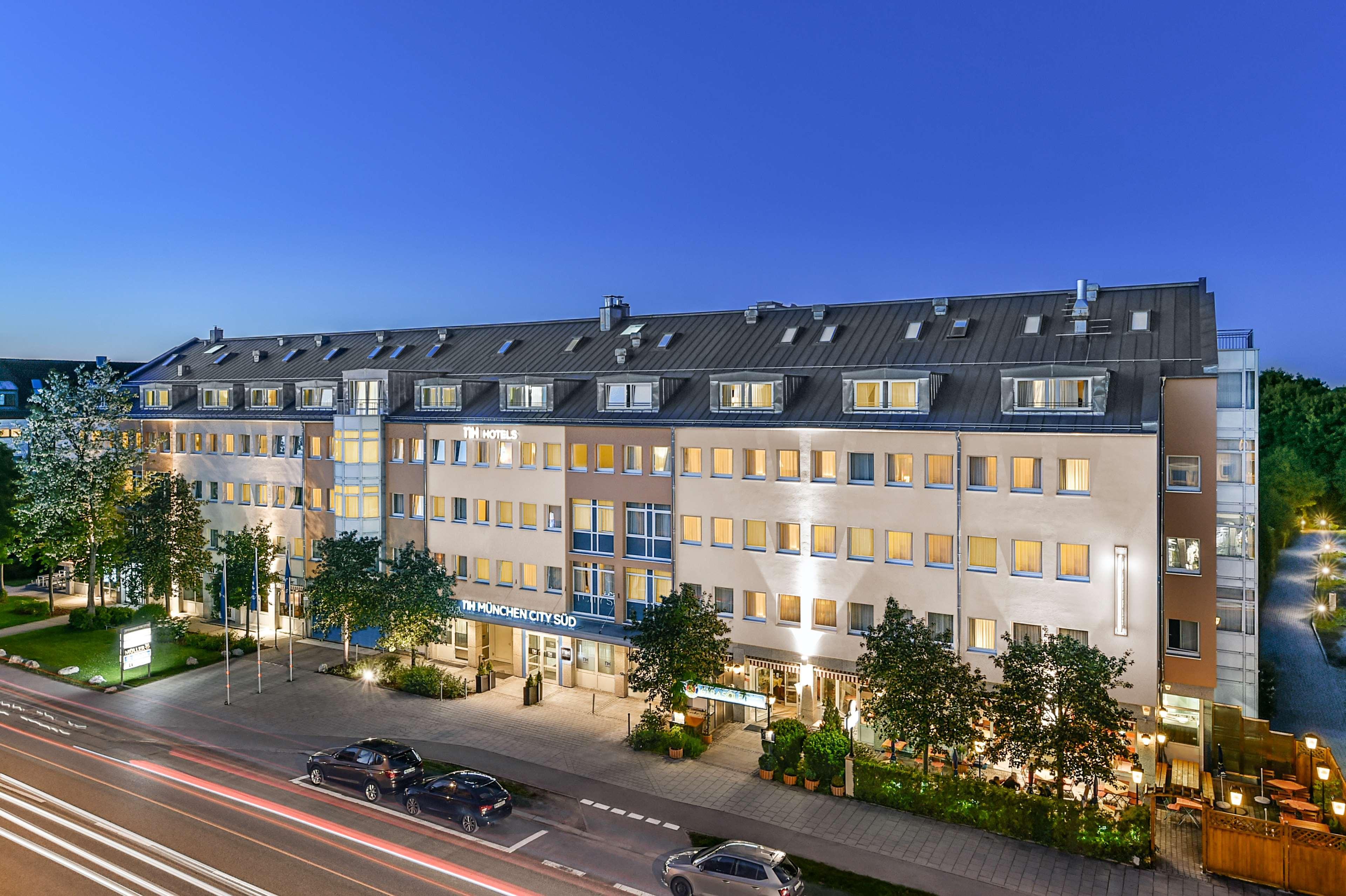 Hotel Nh Süd 3*